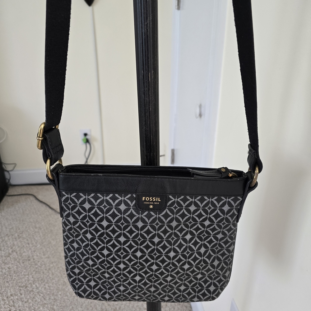 Fossil Black and Gray Crossbody Bag